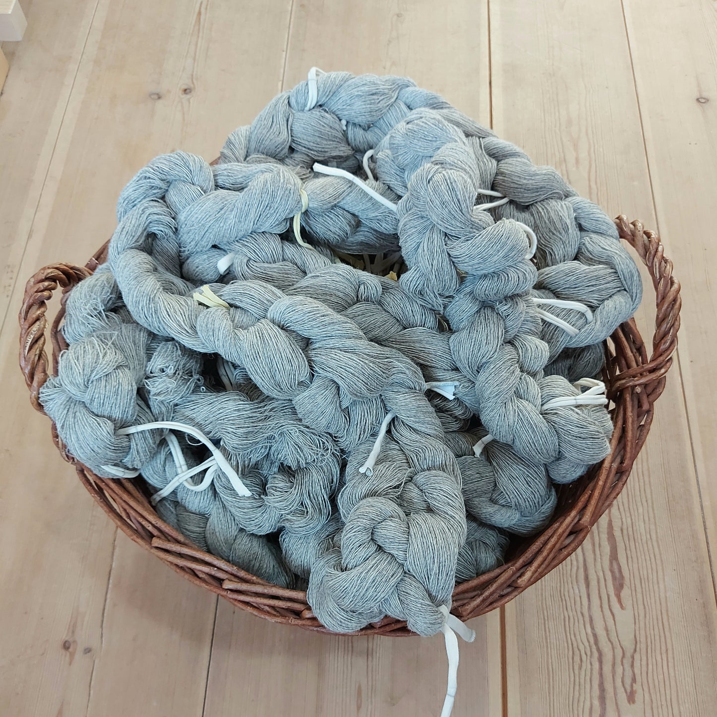 Finland, Waveweaver's Wool / Hannele Köngäs, Weaving