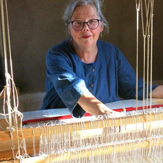 Finland, Waveweaver's Wool / Hannele Köngäs, Weaving