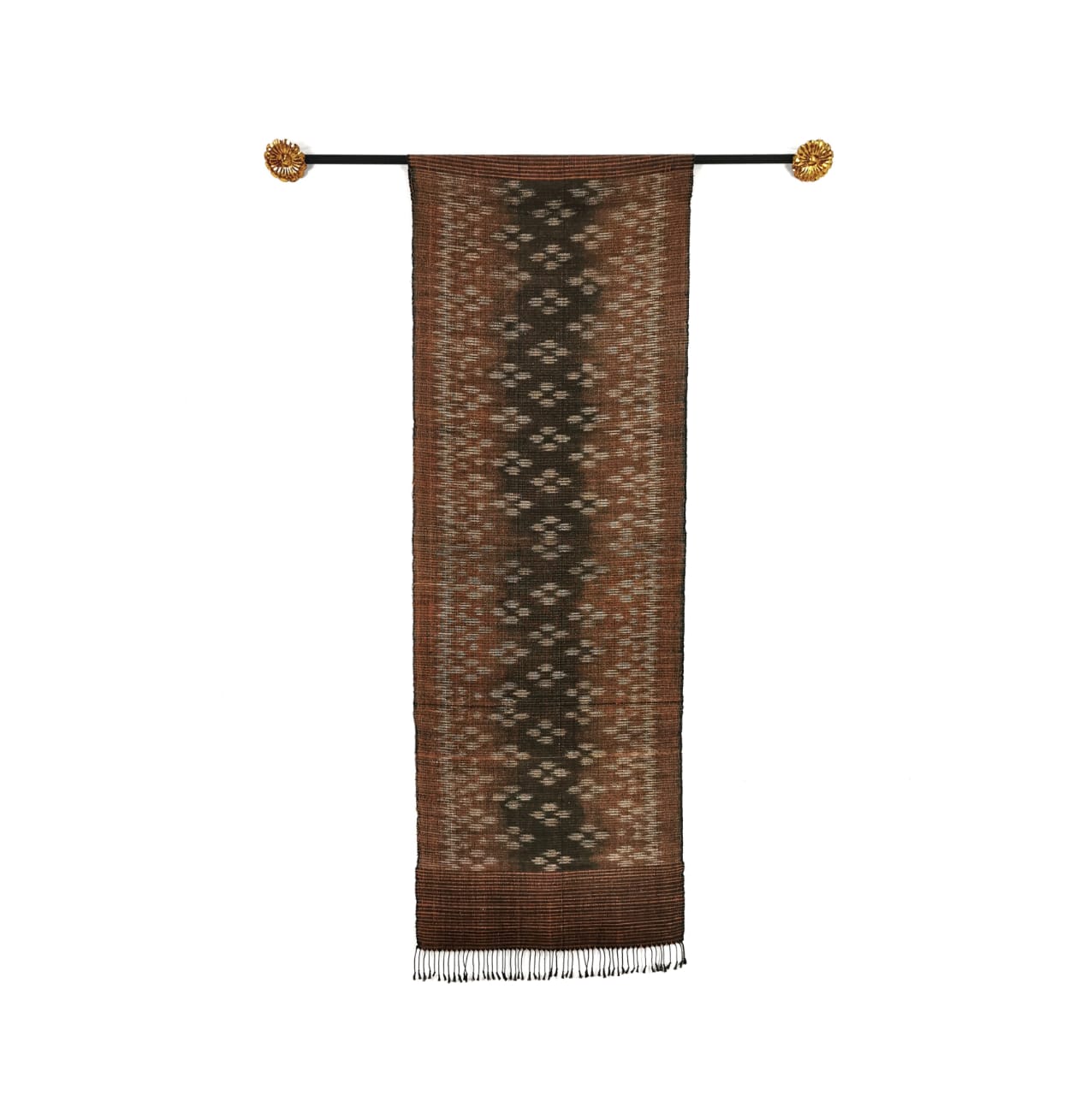 Indonesia, Rumah Rakuji / Myra Widiono, Ikat & Ulap Doyo Weaving